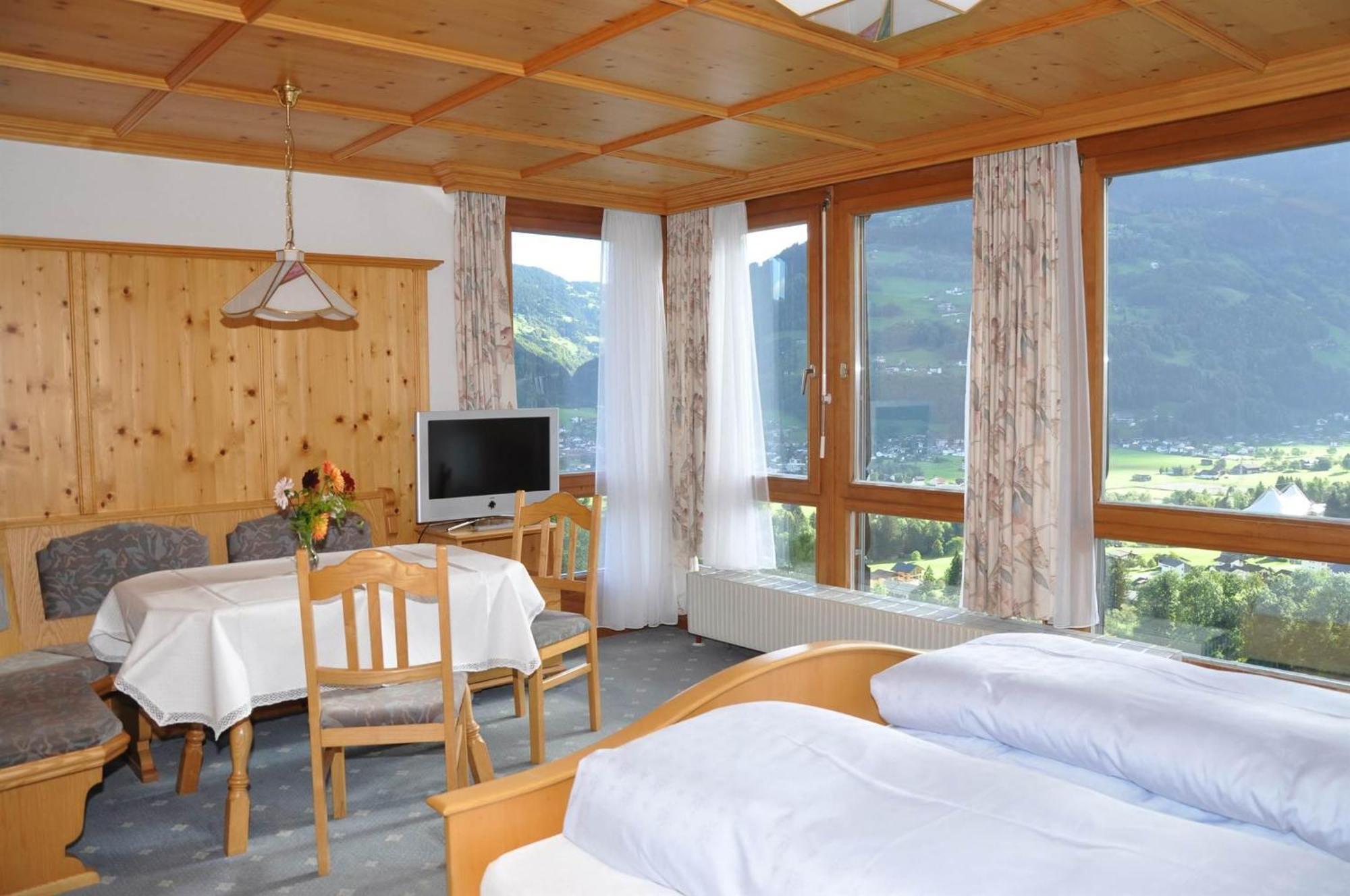 שרונס Gaestehaus Rundblick מראה חיצוני תמונה